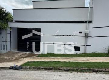 Casa · 110m² · 2 Quartos · 2 Vagas · Casa alto padrão 2/4 em Senador Canedo! Pé direito duplo e com churrasqueira.