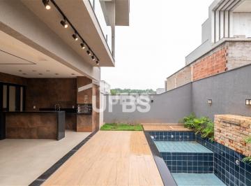 Casa · 228m² · 3 Quartos · 4 Vagas · Jardins Capri - Casa de Condomínio 3 quartos, sendo 3 suítes