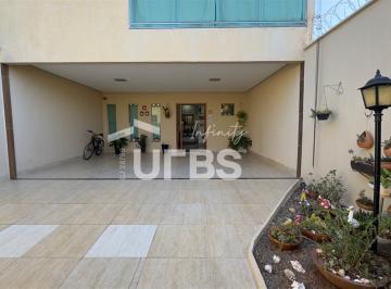 Casa · 263m² · 3 Quartos · 4 Vagas · Sobrado na Alameda Imbé