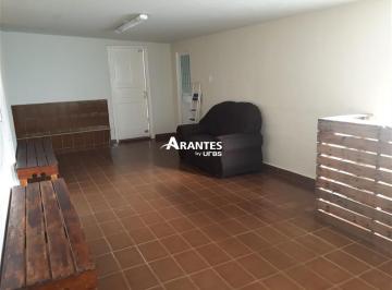 Casa · 207m² · 5 Quartos · 2 Vagas · Casa com 207m² 5 quartos à venda no Martins