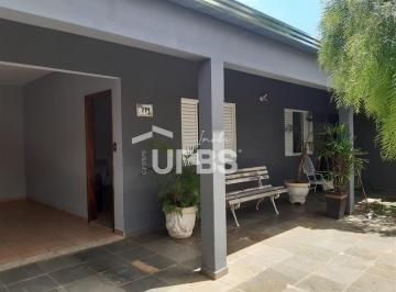 Casa · 203m² · 5 Quartos · 1 Vaga · Casa com 203m² 5 quartos à venda no Santa Mônica