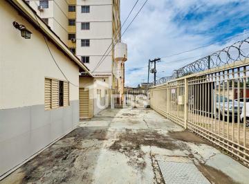 Apartamento · 455m² · 1 Quarto · Prédio com 10 Kitnets,sendo quartos com banheiros cada , á venda | Renda imediata | Investimento imo