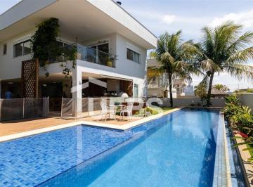 Casa · 535m² · 5 Quartos · 6 Vagas · Sobrado Semimobiliado no Alphaville Ipês