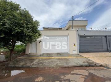 Casa · 180m² · 3 Quartos · 3 Vagas · Sobrado no Jardim Atlântico - Conforto e Modernidade