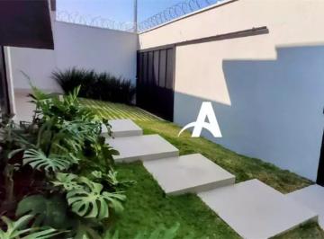 Casa · 166m² · 3 Quartos · 2 Vagas · Casa com 166,12m² à venda no Alto Umuarama