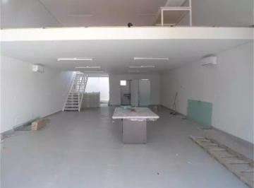 Comercial · 199m² · 2 Vagas · Loja Comercial Com 199m² À Venda No Centro