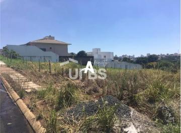 Terreno · 360m² · Terreno com 360m² à venda no Jardim Karaíba
