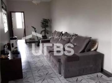 Casa · 340m² · 4 Quartos · 3 Vagas · Casa com 340m² 4 quartos à venda no Osvaldo Rezende