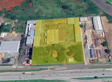 Comercial · 22746m² · Vendo galpão localizado na  Rodovia BR-153