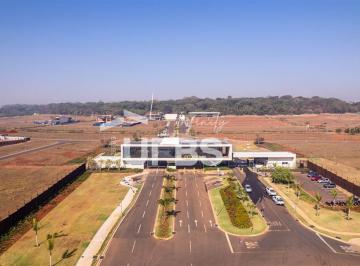 Terreno · 650m² · Vendo lote no Plateau Dor, 650,47 m², plano na segunda etapa