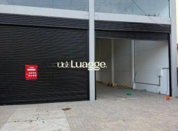 Comercial · 200m² · 1 Quarto · 4 Vagas · **Casa Comercial Novo Disponível para Locação no Bairro Espírito Santo, frente a