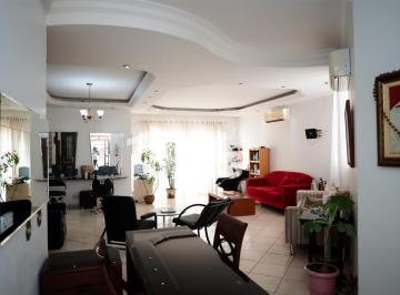 Casa · 282m² · 7 Quartos · 6 Vagas · Casa com 7 quartos, piscina e 6 vagas no Jardim América