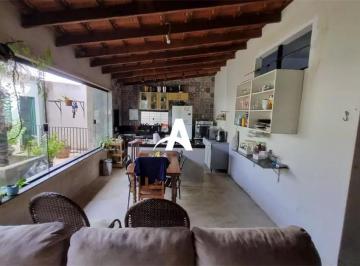 Casa · 188m² · 5 Quartos · 1 Vaga · Casa com 188,17m² 3 quartos à venda no São Jorge
