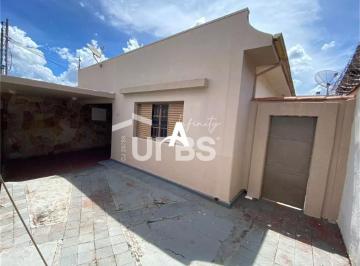 Casa · 160m² · 4 Quartos · 2 Vagas · Casa com 160m² à venda no Fundinho