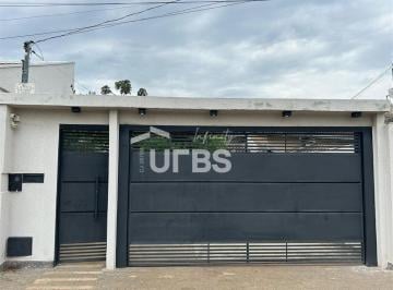 Casa · 109m² · 3 Quartos · 2 Vagas · 0 - Casa 3 quartos, sendo 1 suíte