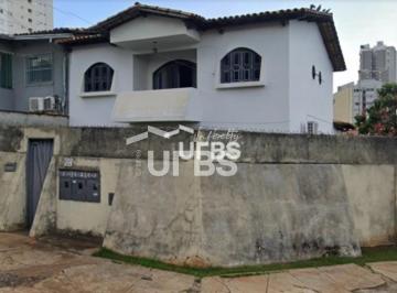 Casa · 267m² · 5 Quartos · 2 Vagas · 0 - Casa 5 quartos, sendo 1 suíte