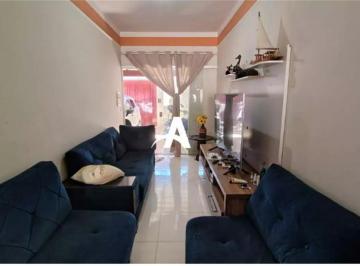 Casa · 125m² · 2 Quartos · 2 Vagas · Casa com 125m² à venda no Jardim Europa