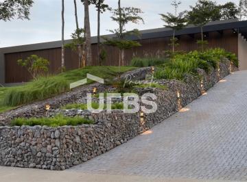 Casa · 305m² · 4 Quartos · 3 Vagas · Residência Térrea Exclusiva com Vista para a Mata no Reserva das Aroeiras — Sofisticação, Tecnologi