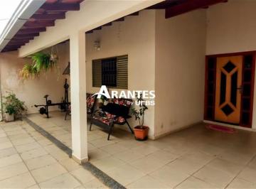 Casa · 178m² · 3 Quartos · 2 Vagas · Casa com 178m² à venda no Granada