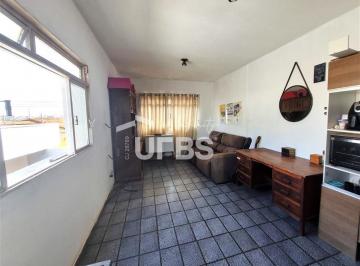 Casa · 220m² · 3 Quartos · 4 Vagas · Casa com 220m² 3 quartos à venda no bairro Tabajaras