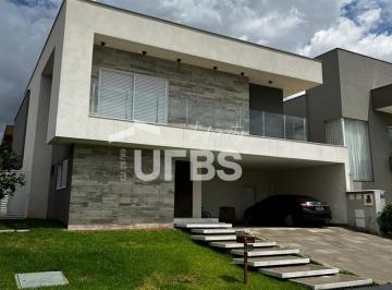 Casa · 337m² · 4 Quartos · 3 Vagas · Sobrado no Jardins Valência, próximo a portaria