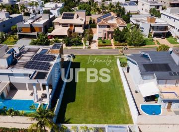 Terreno · 644m² · Oportunidade Única no Alphaville Ipês