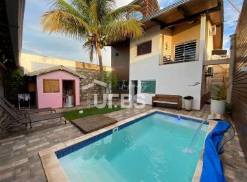 Casa · 300m² · 3 Quartos · 4 Vagas · Sobrado com 300m² 3 quartos à venda no Granada