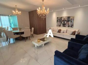 Casa · 300m² · 3 Quartos · 5 Vagas · Casa com 300m² à venda no Jardim Inconfidência