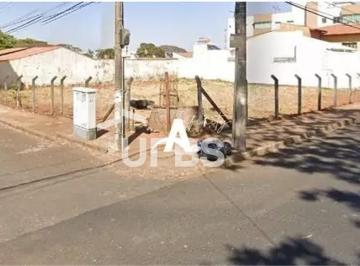 Comercial · 990m² · Terreno com 990m² à venda no Presidente Roosevelt