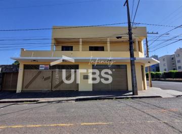 Casa · 362m² · 4 Quartos · 2 Vagas · Casa com 362m² 4 quartos à venda no Tibery