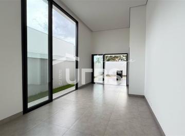 Casa · 207m² · 3 Quartos · 4 Vagas · Casa em Condomínio com 207m² 3 quartos à venda no Splêndido