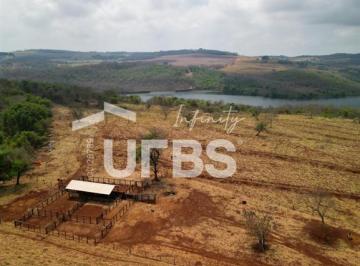 Comercial · 968000m² · 3 Quartos · Fazenda com 20alq à venda na Área Rural de Uberlândia