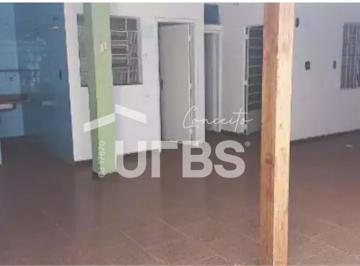 Comercial · 320m² · 4 Vagas · Casa Comercial com 320m² à venda no Martins