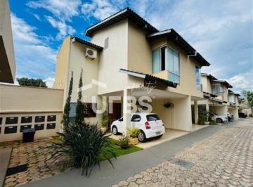 Casa · 230m² · 3 Quartos · 2 Vagas · Casa Condominio Villa Real, 3 quartos, 2 vagas de garagem, Area externa grande