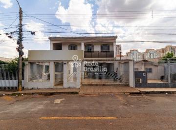 Casa · 319m² · 7 Quartos · 4 Vagas · TH35852 - Qe 30 - Casa 07 quartos, 318,56m². Agende sua visita!