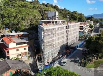 f79820df10019efc5ab3b4a4e65975cdb95f6d11 · Apartamento com 2 dormitórios à venda, 75 m² por R$ 1.200.000,00 - Jurerê - Florianópolis/SC