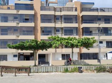 Apartamento de 3 quartos, Itapema · Apartamento pé na areia frente mar em Itapema
