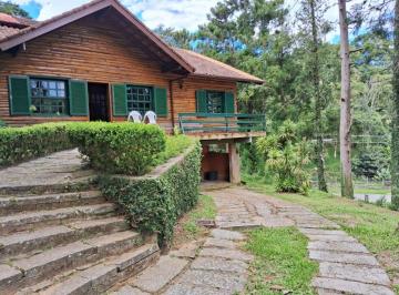 Casa de 5 quartos, Nova Friburgo · Alugo nova friburgo estrada Mury x Lumiar em condominio Stucky com segurança 24.horas monitorament
