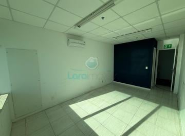 Comercial · 27m² · 1 Vaga · Sala em Imbetiba - Macaé, RJ