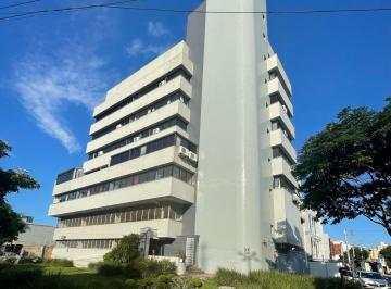 Casa · 48m² · 1 Quarto · 1 Vaga · Excelente Sala Comercial de 48 m² com garagem, prédio com portaria presencial! Valor Imperdível R$ 1