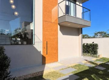 Casa · 201m² · 4 Quartos · 1 Vaga · Casa à venda - em Guaratiba
