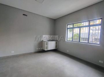 Comercial · 45m² · Sala reformada, ao lado do metrô, com 2 banheiros, copa e recepção coletivos.