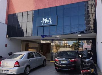 Comercial · 420m² · 4 Vagas · Salão Comercial de 420m² com 4 Vagas em Localização Estratégica