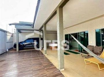 Casa · 298m² · 5 Quartos · 5 Vagas · Casa de alto padrão a venda na 704 sul