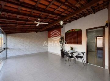 Casa · 249m² · 3 Quartos · 2 Vagas · Casa 3 Quartos (1 Suíte) | 249 m² | Planalto | Próximo à Av. Cristiano Machado