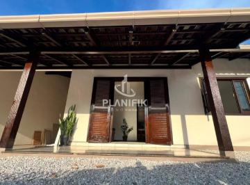 Casa · 120m² · 4 Quartos · 3 Vagas · Casa à venda, 4 quartos, 3 vagas, São Pedro - Brusque/SC
