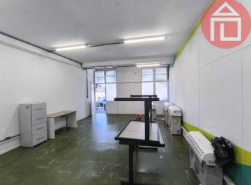 dfbf75579fada6d09fd65ba25abee04fa4e5c7a1 · Sala para alugar, 41 m² por R$ 2.350,00/mês - Cidade Universitária - Bragança Paulista/SP