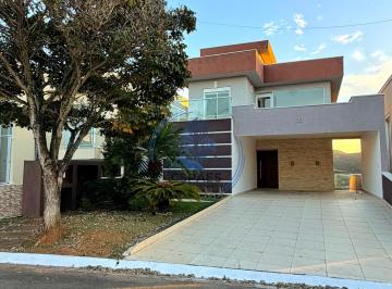 Casa de 3 quartos, Santana de Parnaíba · CSPLD324 - Casa repleta de planejados, área gourmet com churrasqueira e quintal, 3 suítes, 5 wcs