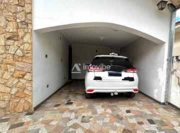 Casa · 350m² · 3 Quartos · 2 Vagas · Casa Térrea de 350 m² e 3 dormitórios sendo 1 suíte, à Venda, no Vila Amorim em Americana/SP