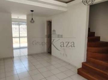 Casa · 110m² · 2 Quartos · 1 Vaga · Casa em Condomínio - Condomínio Colônia Real - Bairro do Colônia - Jacareí - 2 Dormitórios - 70m².